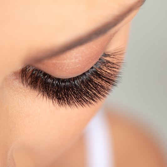 Self-Care Tips for Healthier, Fuller Eyelashes